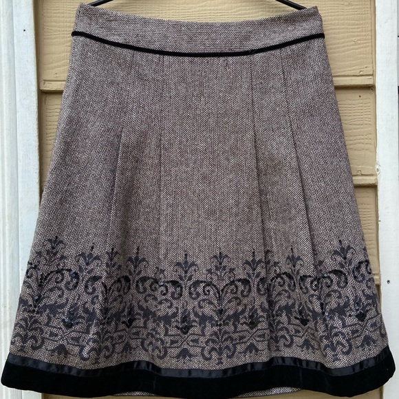 Ann Taylor LOFT Wool Blend Herringbone Sequin Detail A-Line Skirt - Picture 1 of 5